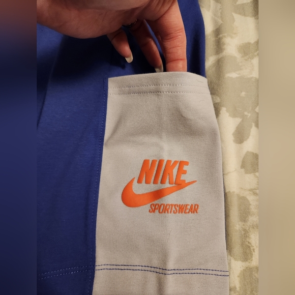 NWOT Nike High Waist Biker Shorts - Picture 3 of 6